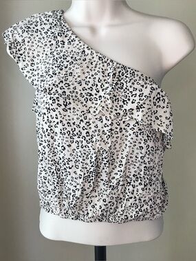 Hippie Rose Leopard Print One Shoulder Top Size S